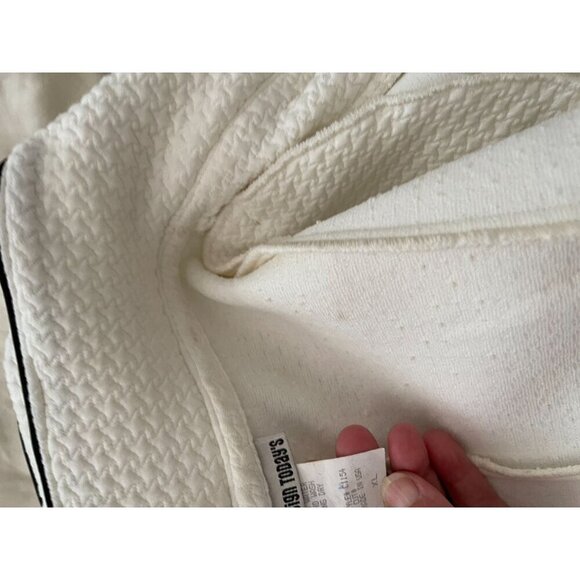 Vintage Design Today's Vogue White Double-Breasted Long Coat With Black Sculpted - Picture 10 of 12